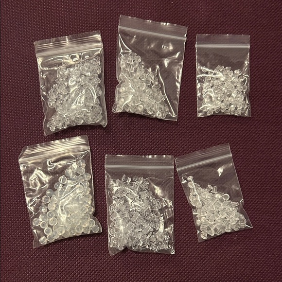 Clear Silicone Earring backs - Picture 1 of 1